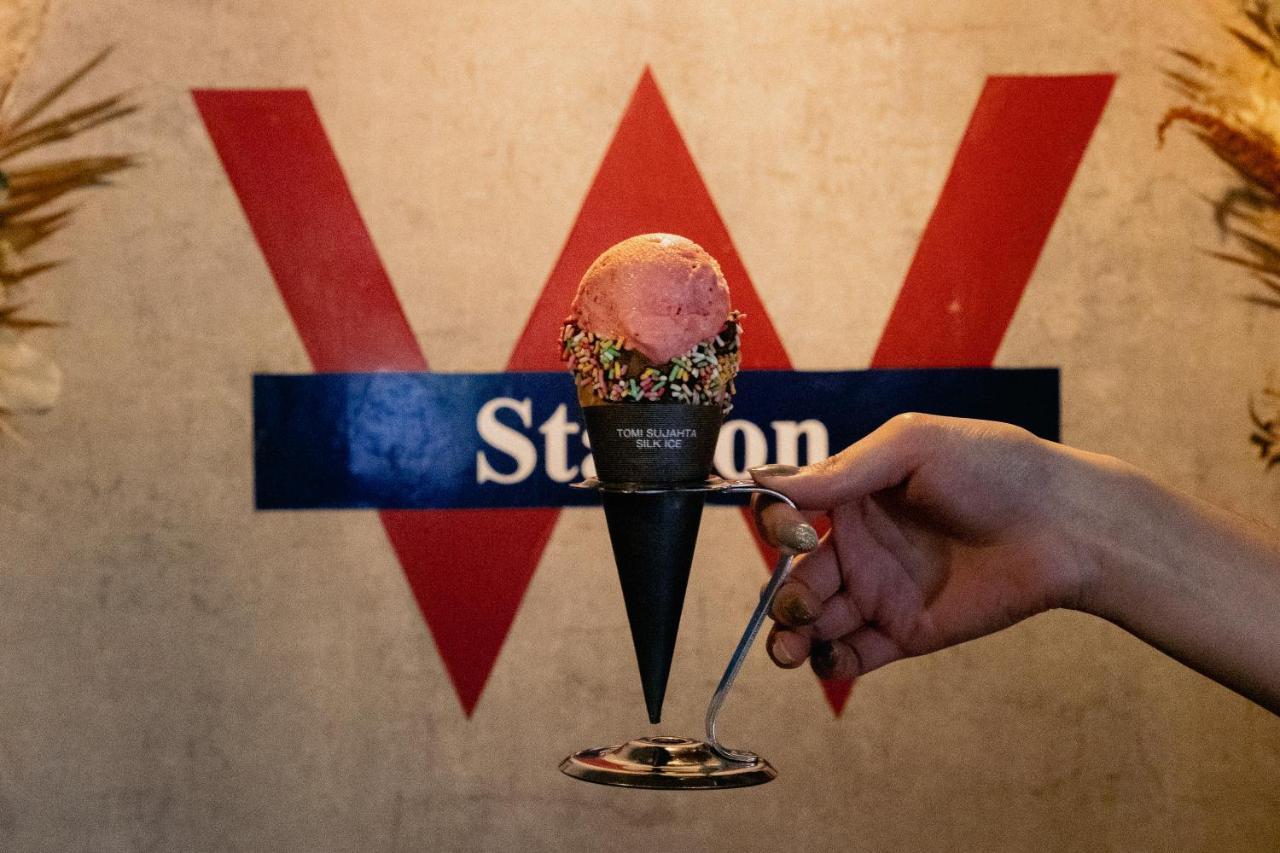 W Station Hostel Οσάκα Εξωτερικό φωτογραφία